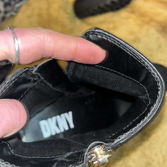 DKNY Tessi Black with Gold zipper Booties (RARE) - Picture 5 of 8